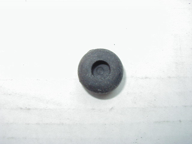 Parking Brake Cable Grommet at Floor Bracket, 1967 - Click Image to Close